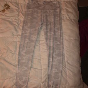 Women’s Workout Leggings